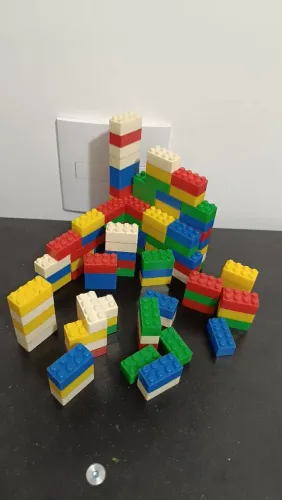 Blocos de montar - 110 peças
