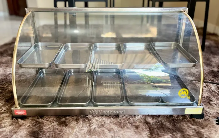 Estufa 10 bandejas para salgados.