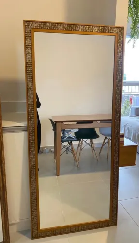 Espelho corpo inteiro