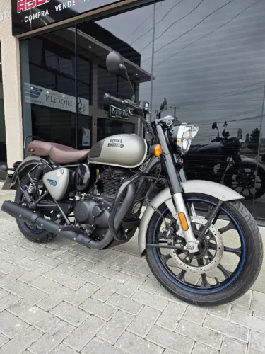 Royal Enfield Classic 350 Abs Dark