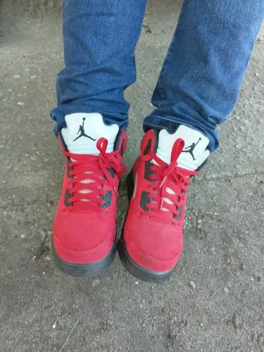 Air jordan 5 Toro bravo