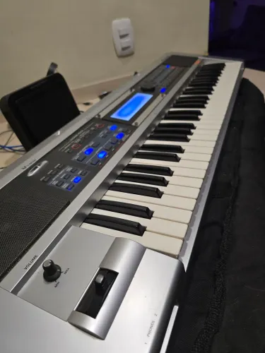 Teclado Arranjador Roland Prelude V2 **VALOR ORIGINAL R$4000**