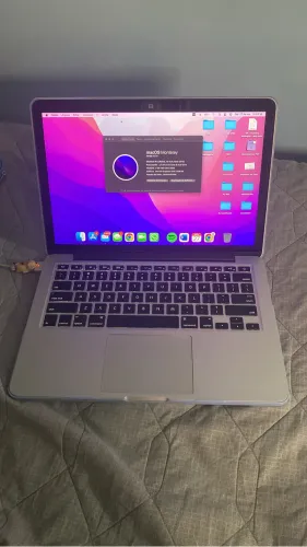 MacBook Pro (Retina, 13-inch, Early 2015)