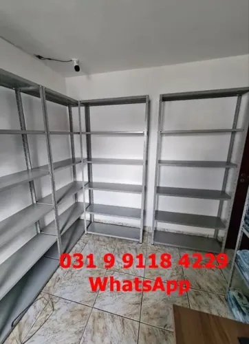 Estantes de aço prateleiras 6 bandejas Novas Frete grátis