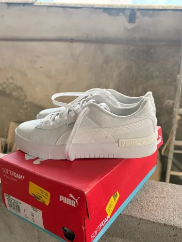 Sapato / tênis feminino