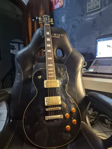 Guitarra Cort CR200