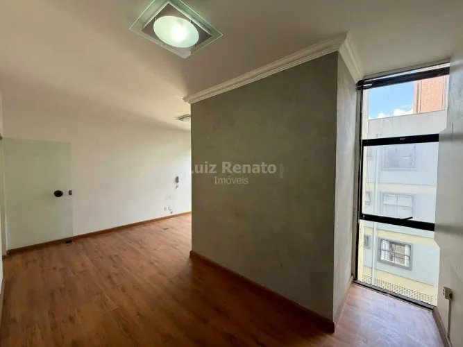 Andar comercial para alugar, 156m² de área no Coração de Jesus