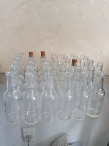 Garrafa de vidro para lembrancinhas
