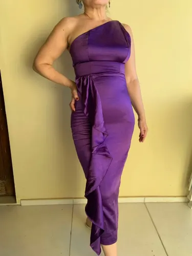 Vestido de festa roxo de um ombro só - DEEP