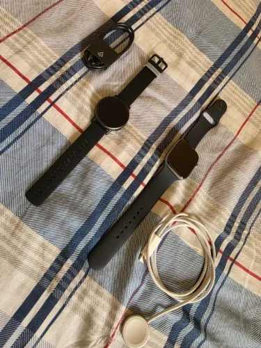 Smartwatch (Apple Watch Series 11/Garmin Vivo active 5)