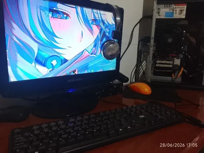 vendo ou troco PC Completo com SSD + Monitor Samsung 16" - Troca por Motorizado ou ps3!