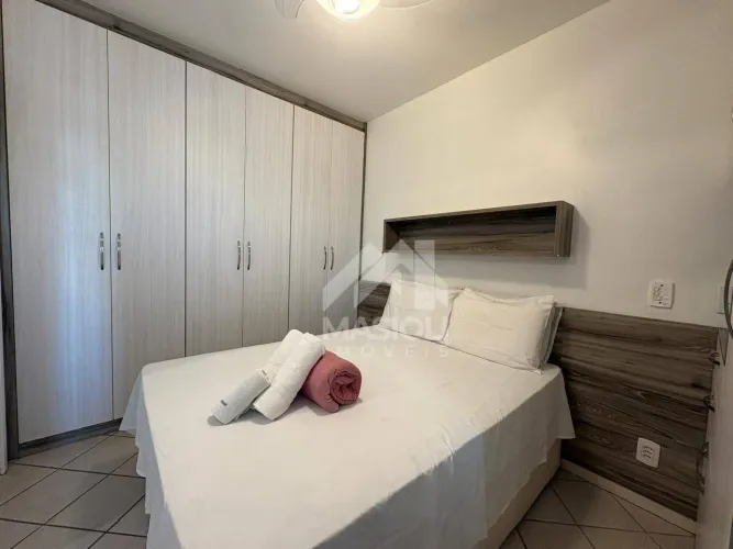 Apartamento com 1 dormitório para alugar, 45 m² por R$ 4.570,00/mês - Praia da Costa - Vil