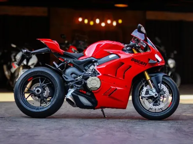 DUCATI PANIGALE V4 S