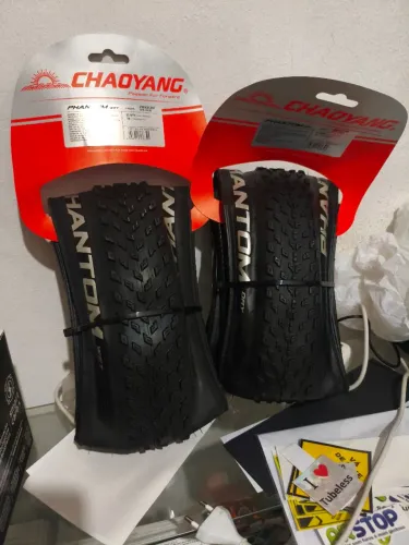 Par Pneu Tubeless Aro 29 Chaoyang Phantom Wet e Dry