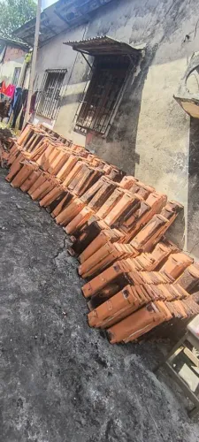 Telhas de barro usadas - lote para venda