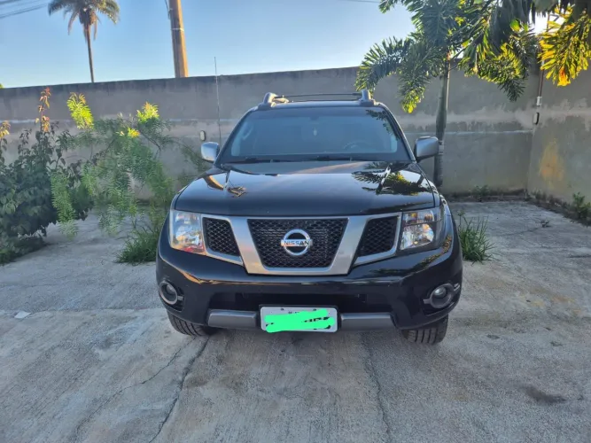 Nissan Frontier SV Attack CD 4X2 2.5 TB Diesel 2013