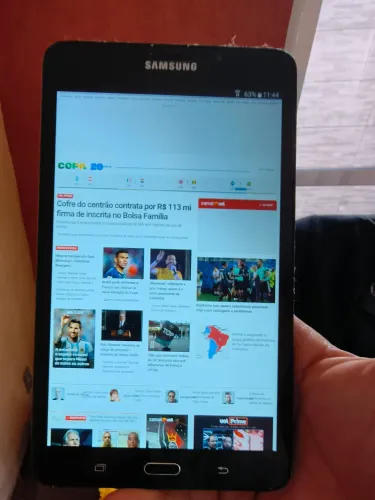 Tablet Samsung Galaxy A6 8GB tela 7.0"