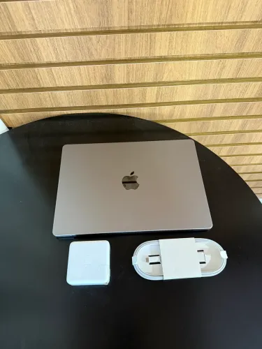 MacBook Pro M1 16/512 seminovo