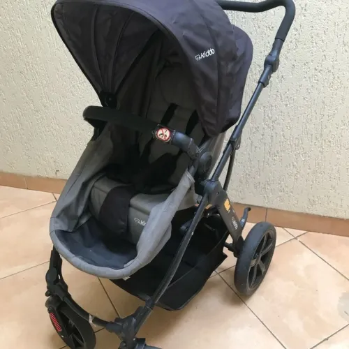 Carrinho Bebê Kiddo Galaxy