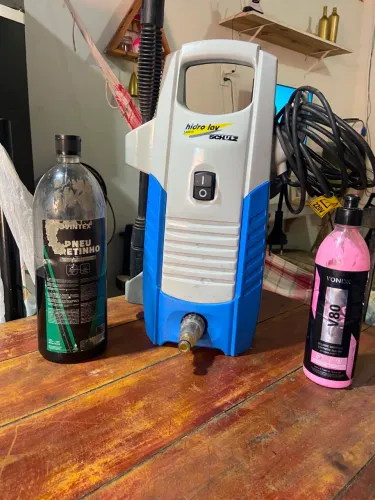 Kit de Limpeza: Lavadora Schulz 1400W + Produtos Automotivos (Excelente estado!)