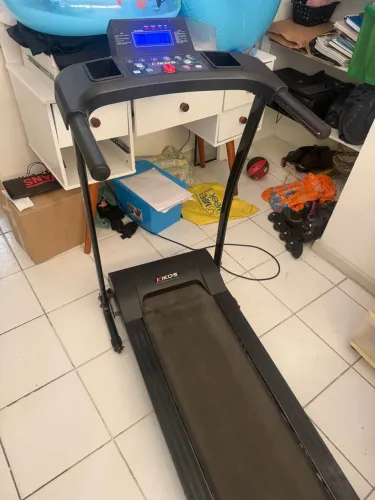 Vendo esteira Kikos E500