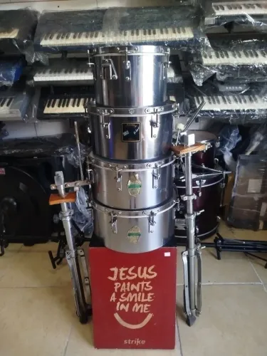 Par Timbales Raul com pedestal 