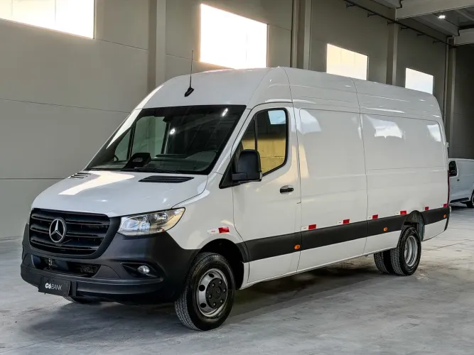 Mercedes-Benz Sprinter 517 F. Ext. L. T.a. Die. (e6) 2025