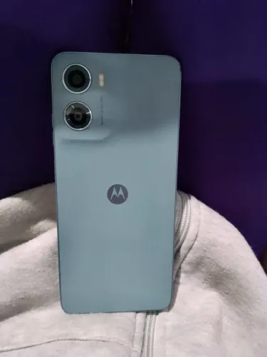Motorola G05 seminovo.
