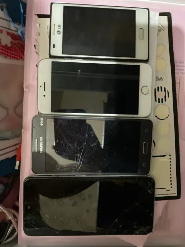 Vende-se celulares antigos 