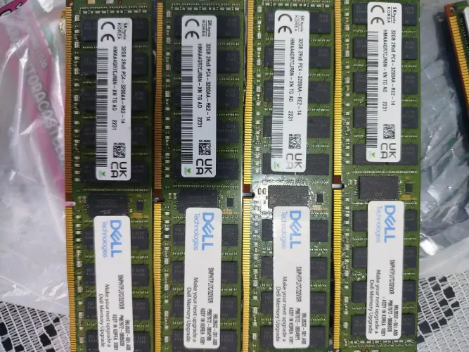 Memória RAM DDR4 de 32 GB 3200 MHz ECC SK hynix