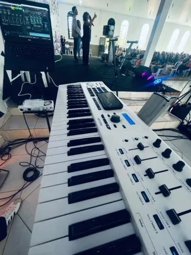 Arturia Keylab MkII 61