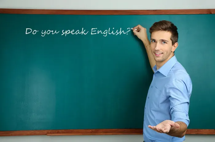 Aulas particulares de inglês com foco na fluência e conversação.