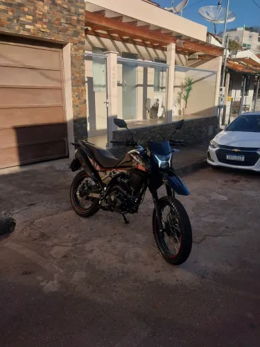 VENDO SHINERAY SHI 175 SS PRATICAMENTE ZERA