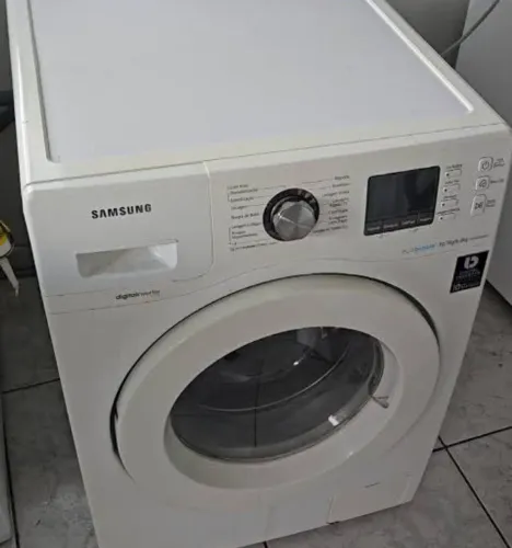 Lava e seca