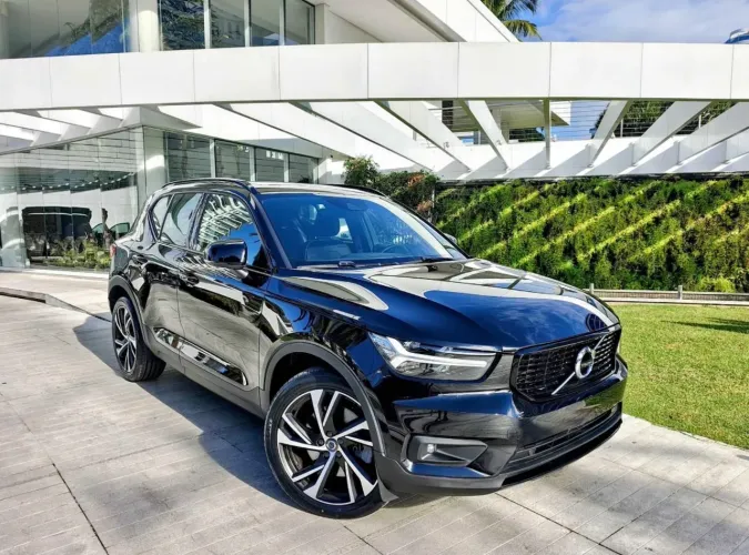 Volvo XC40 XC 40 T-5 Híbrido R-design 1.5 262cv FWD 2021