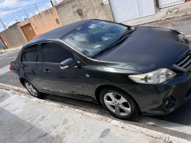 Toyota Corolla XEI 2.0 Flex 16V Aut. 2013