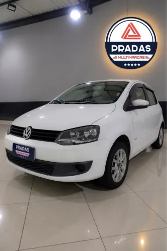 Volkswagen Fox 1.0 MI Total Flex 8V 5P 2014