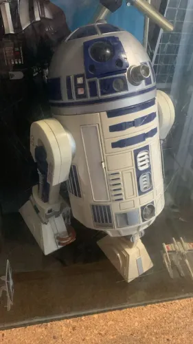 Robô - Star Wars / R2/d2 - Hasbro / 2002 - Funciona comando de voz - No estado.