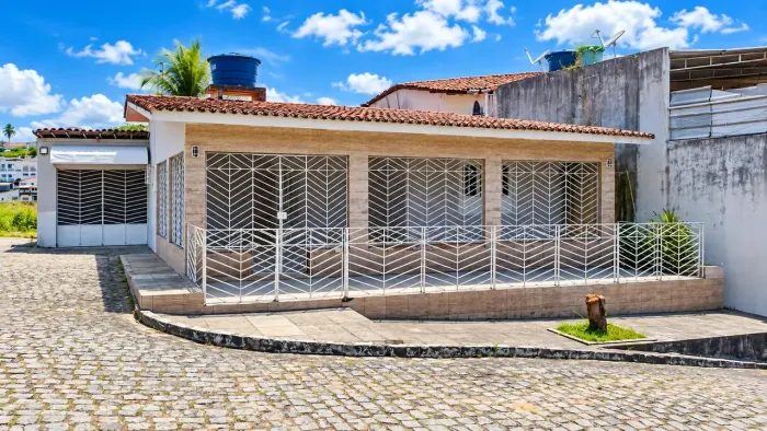 Casa em ótima localização em Sirinhaém - PE