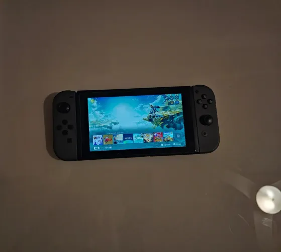 Nitendo switch 32GB desbloqueado