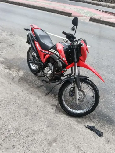 Moto Honda NXR Bros