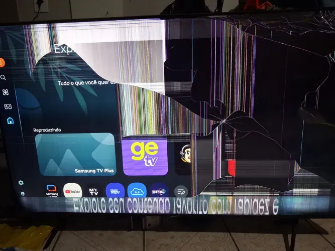VENDO TV SMART SANSUNG 55 4K LED TELA QUEBRADA OU TROCO EM UMA 42 FUNCIONANDO