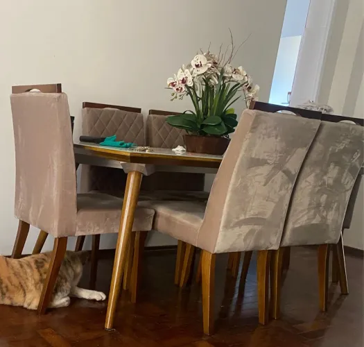 Mesa 6 cadeiras