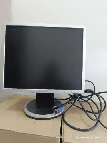 COM DEFEITO - Monitor 20 polegadas marca POSITIVO 