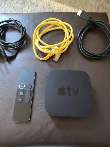 Apple TV Box 4K 8GB semi novo
