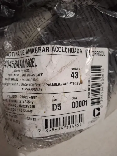 Bota de segurança para eletricista