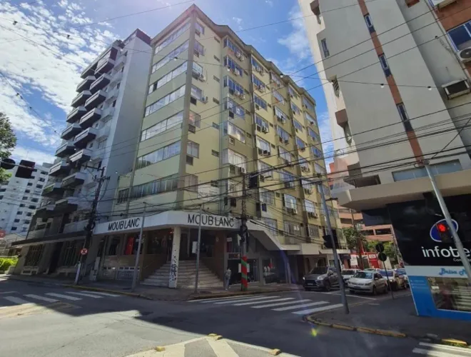 Sala comercial centro Tubarão