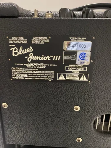 Amplificador Fender Blues Jr