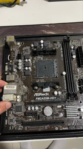 Placa mãe FM2 A55M HD+ (sem vídeo)