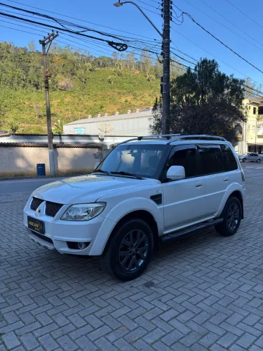 Mitsubishi Pajero TR4 2.0 Flex 16V 4X2 Aut. 2015